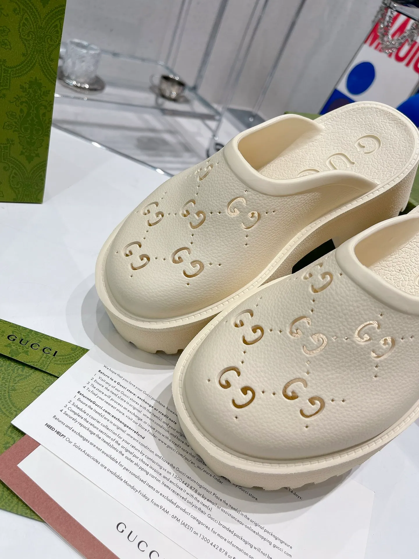 💕💕Factory direct selling price p360💕💕 Women's Shoes Factory Women's Shoes Women's Clothes Women's Shoes Women's Clothes GUCCI Gucci 2023 Counter Early Spring Counter Highest Limited Counter New Gucci Punching and Carved Crocs Celebrity Blogger Outfits Xiaohongshu Recommendation Original Mold Purchasing Version Original Punching and Carving Water Table: 5.0CM Size: 35-45#